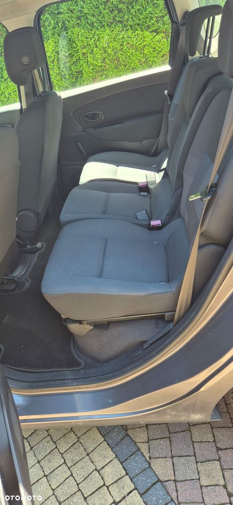 Renault Scenic 1.5 dCi Expression - 4