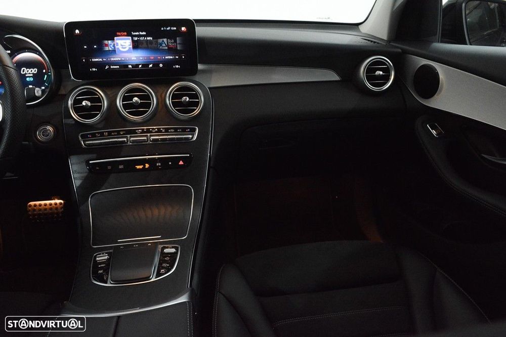 Mercedes-Benz GLC 300 de 4Matic - 16