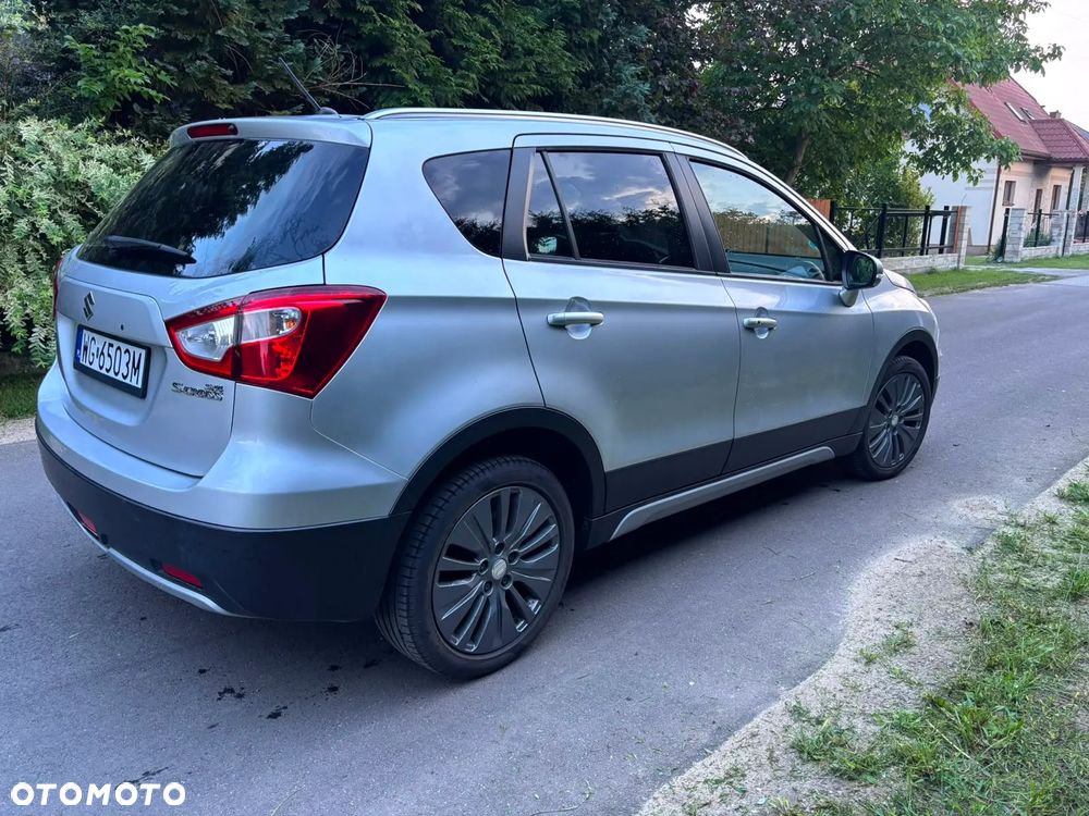 Suzuki SX4 1.6 Premium - 2