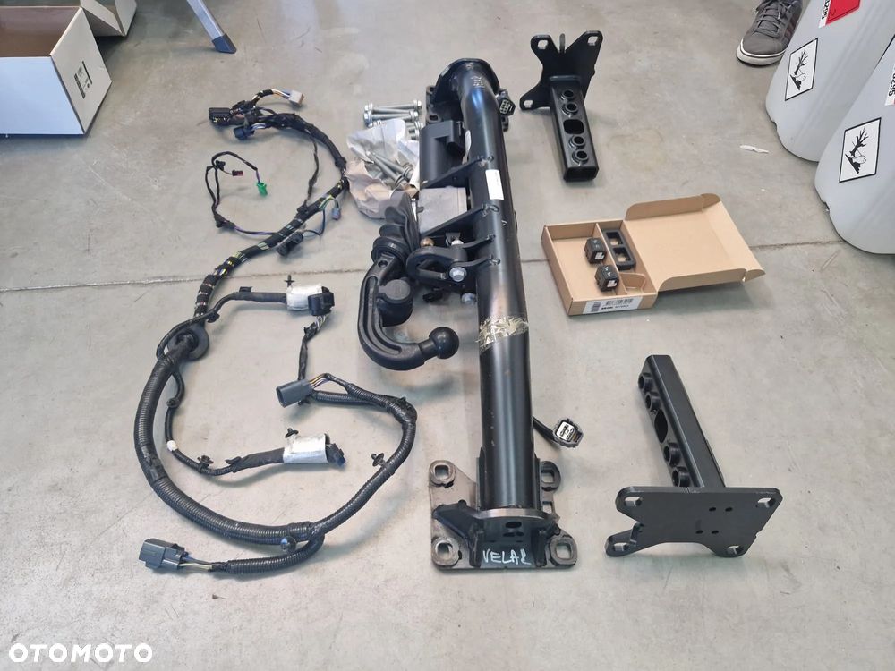 Land Rover Range Rover Velar 2019r+ hak holowniczy przyczepki elektryczny - 2