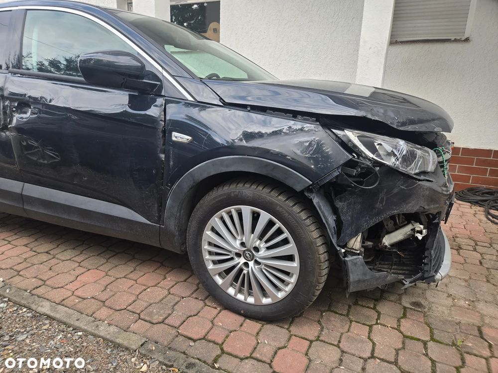 Opel Grandland X 1.5 D Start/Stop Automatik Design Line - 11