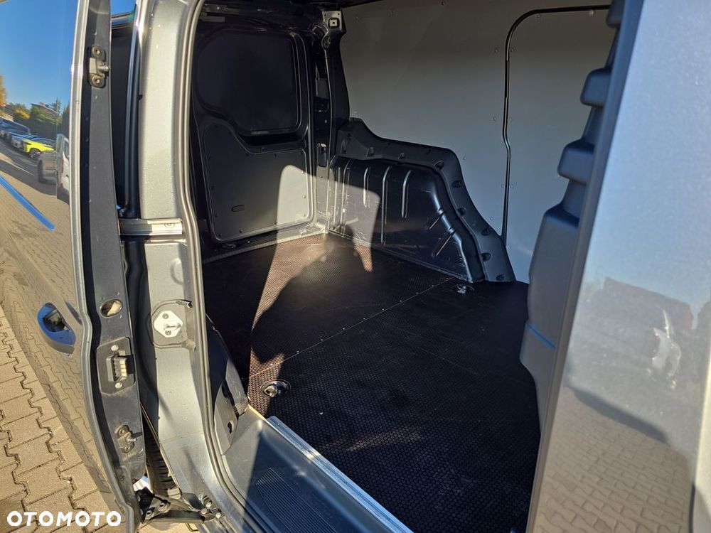 Ford Transit-connect - 8