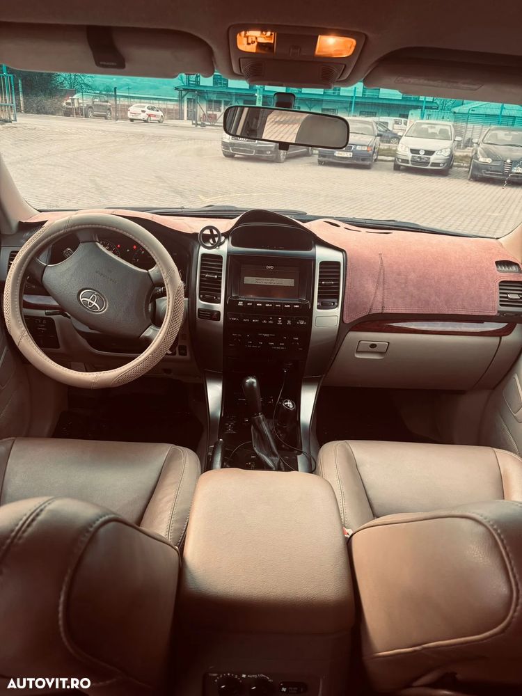 Toyota Land Cruiser 3.0 TD-4D Aut VX - 6