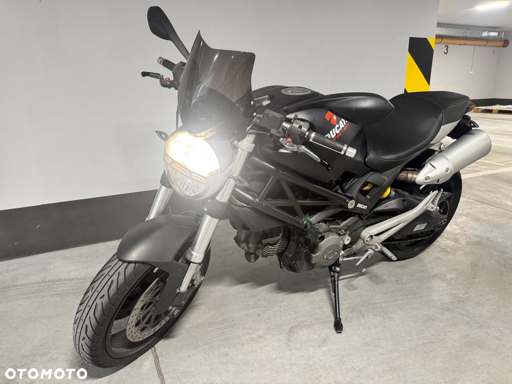 Ducati Monster - 3