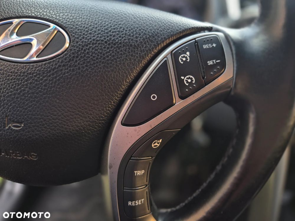 Hyundai i30 1.6 CRDi Premium - 26