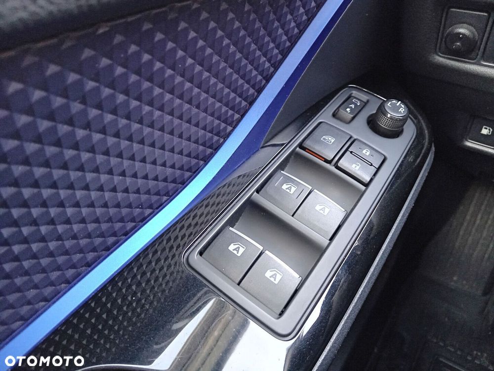Toyota C-HR 1.8 Hybrid Dynamic - 18