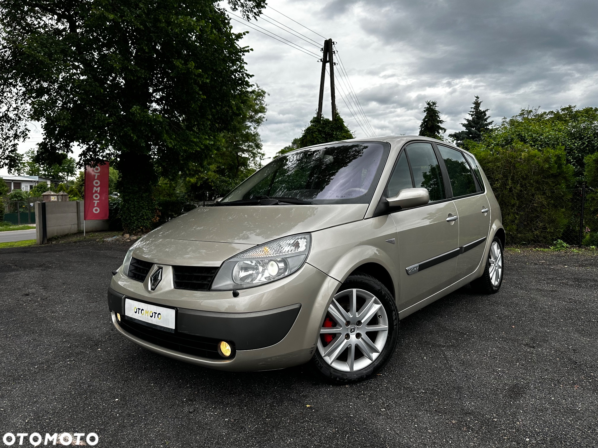 Renault Scenic 2.0 16V Luxe Dynamique - 2
