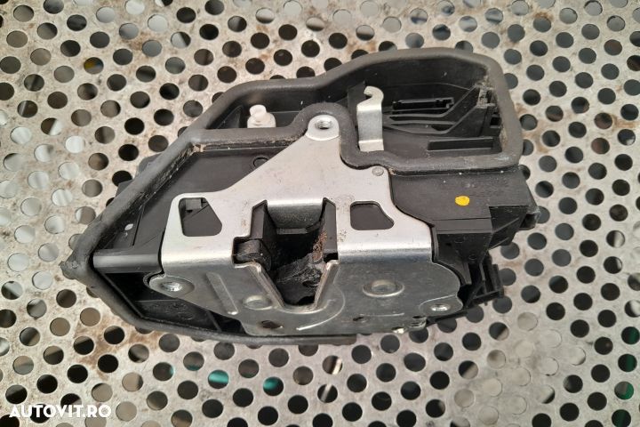 Broasca usa fata stanga A053702 BMW Seria 5 F11 [2009 - 2013] Touring - 3