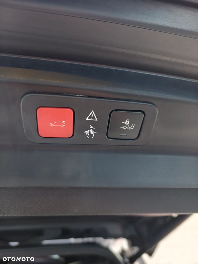 Peugeot 5008 2.0 BlueHDi GT Pack S&S EAT8 - 21