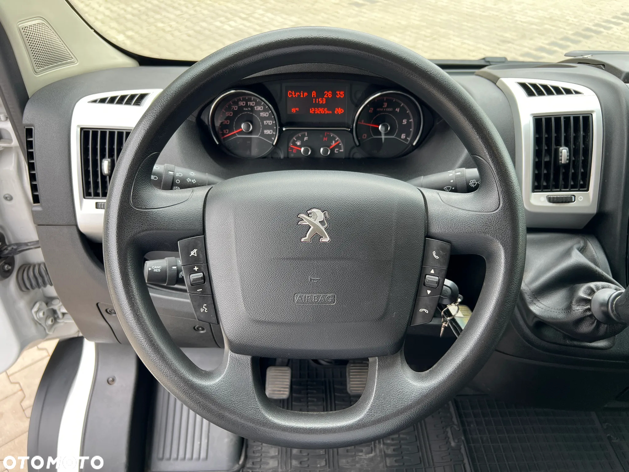 Peugeot Boxer - 10