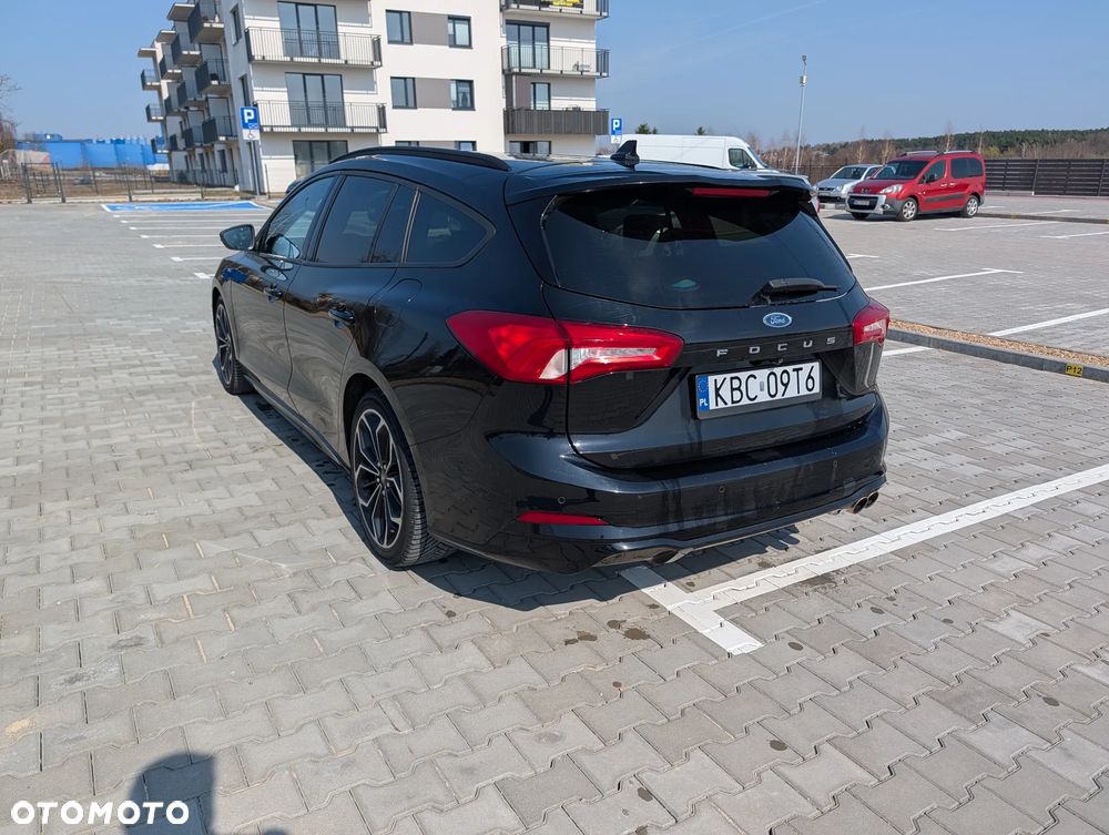 Ford Focus 2.0 EcoBlue ST-Line Business - 11