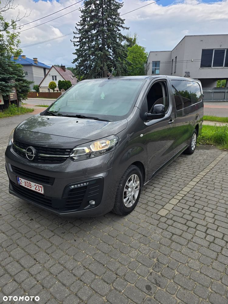 Opel Vivaro - 1
