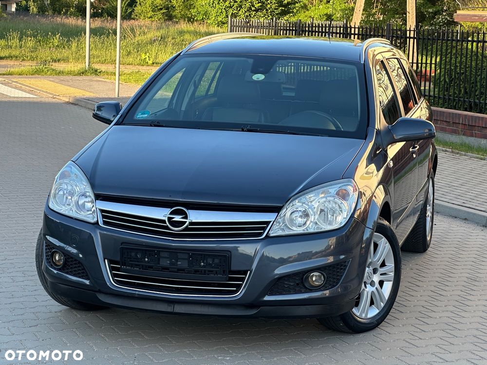 Opel Astra 1.6 Automatik Design Edition - 3