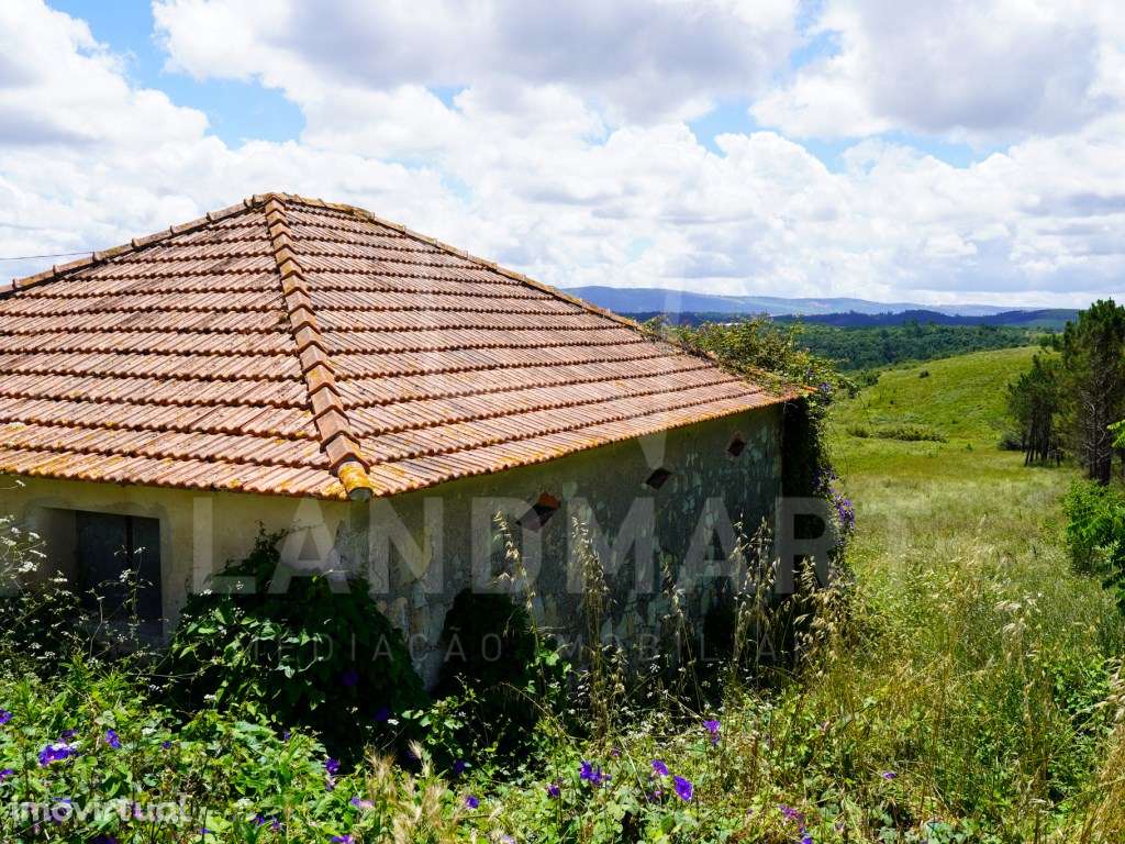 Moradia T2 para restaurar - Montes - Grande imagem: 2/5