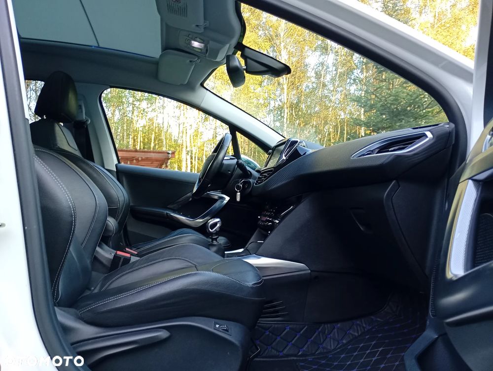 Peugeot 2008 - 17