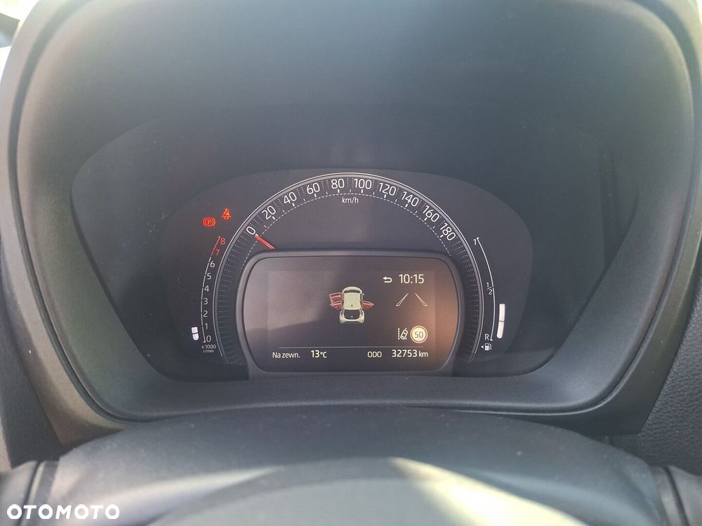Toyota Aygo X - 18