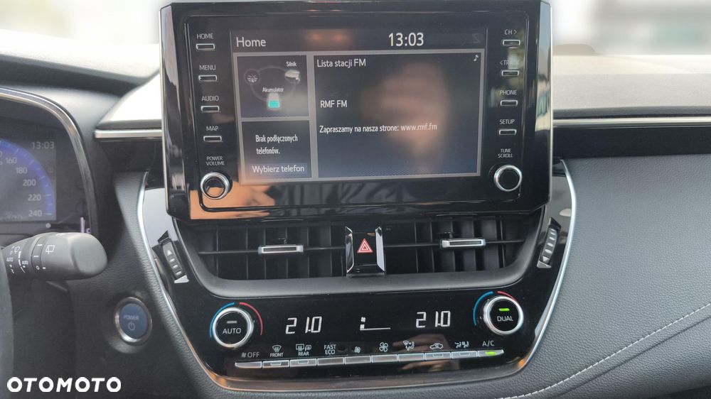 Toyota Corolla 1.8 Hybrid Comfort - 18