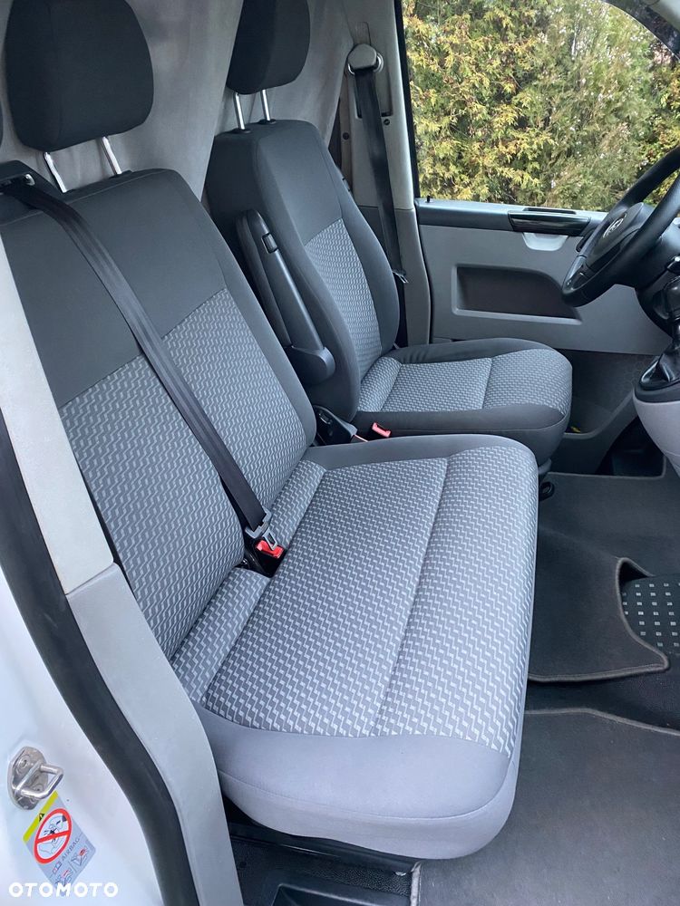 Volkswagen Transporter - 17
