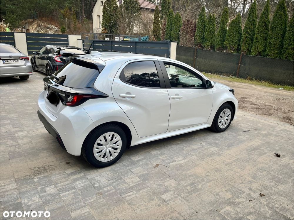 Toyota Yaris Hybrid 1.5 Executive - 6