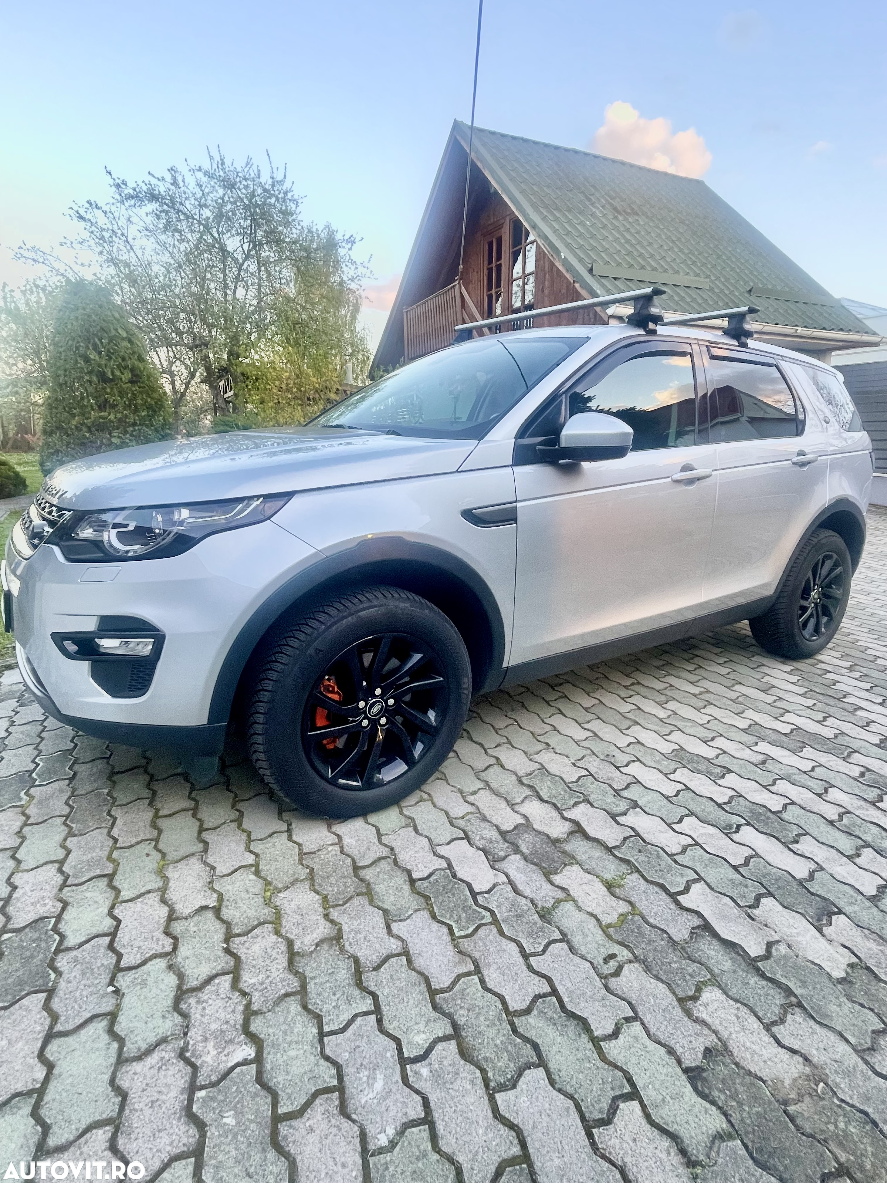 Land Rover Discovery Sport 2.0 l TD4 HSE Luxury Aut. - 6