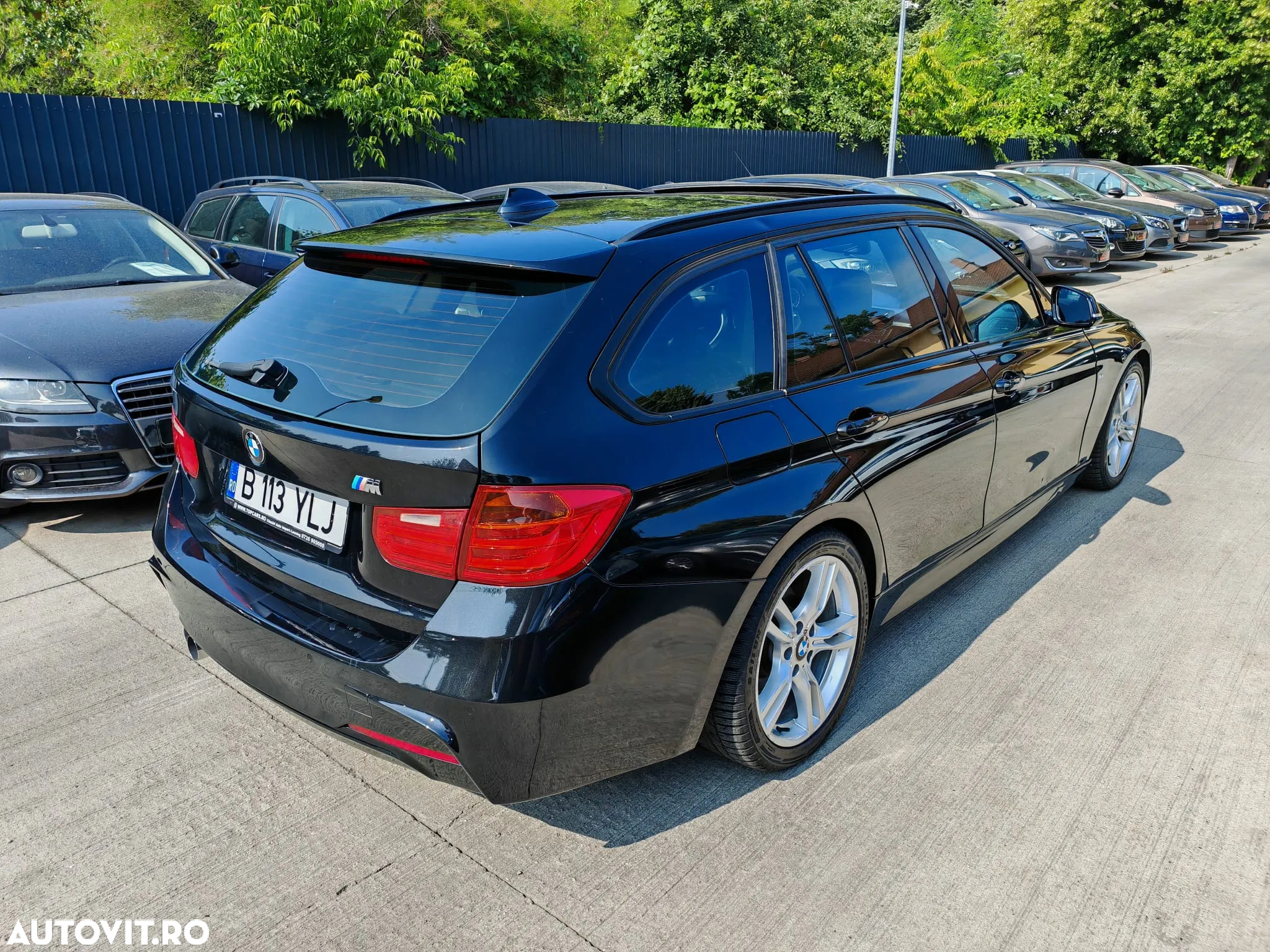 BMW Seria 3 320d Touring Sport-Aut. Blue Performance - 4