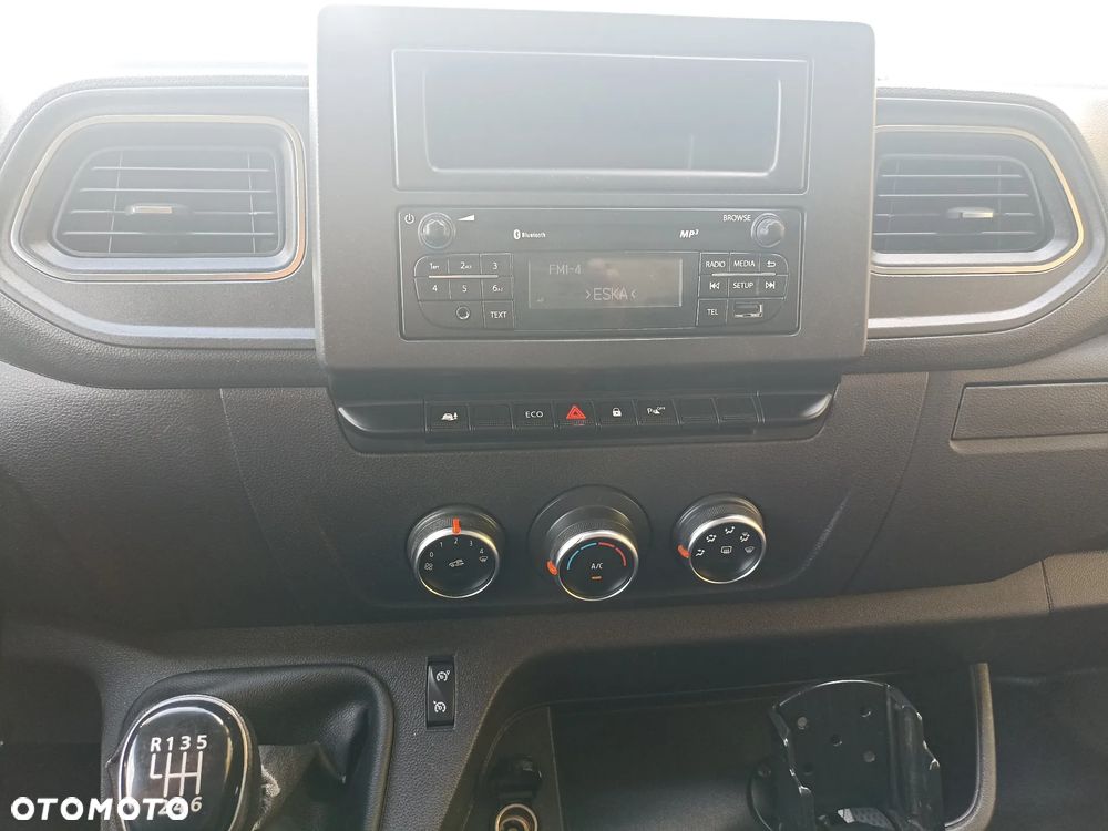 Renault Master - 13