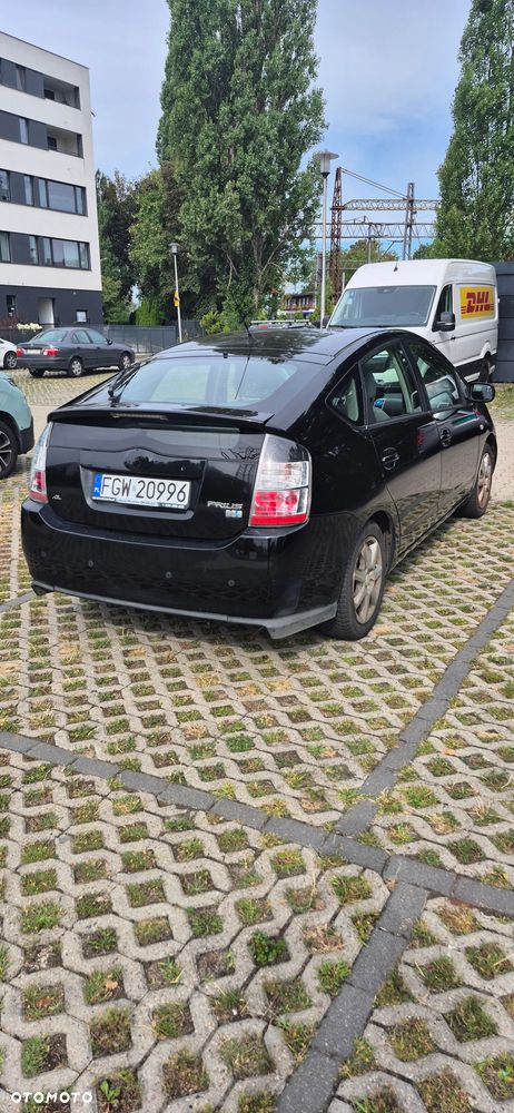 Toyota Prius - 16