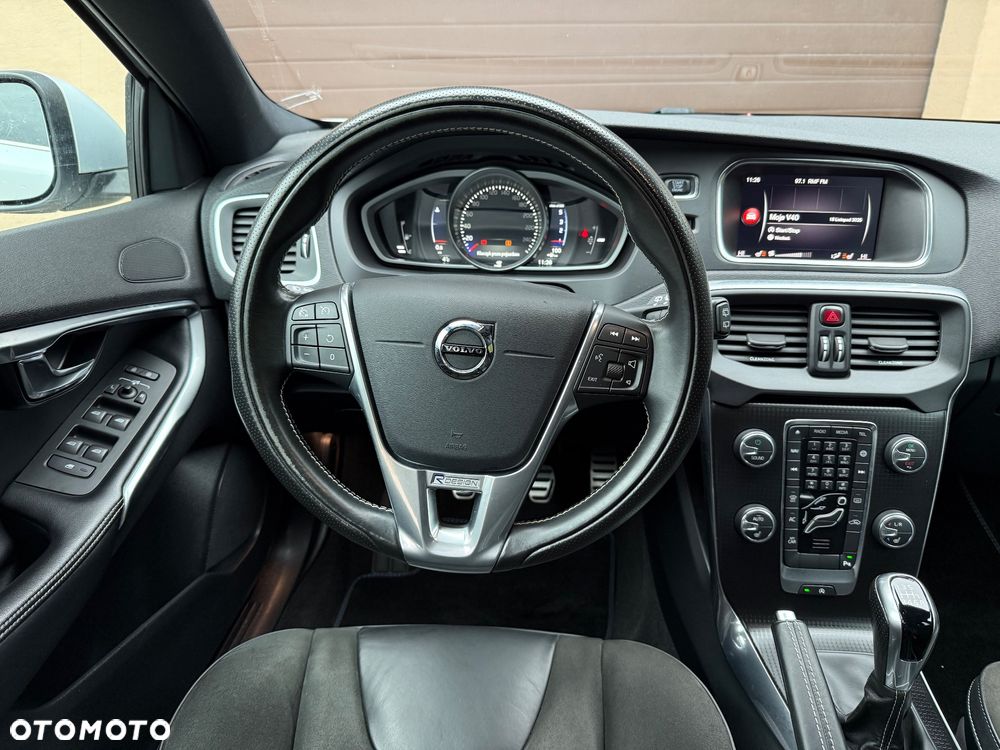 Volvo V40 D2 RDesign - 20