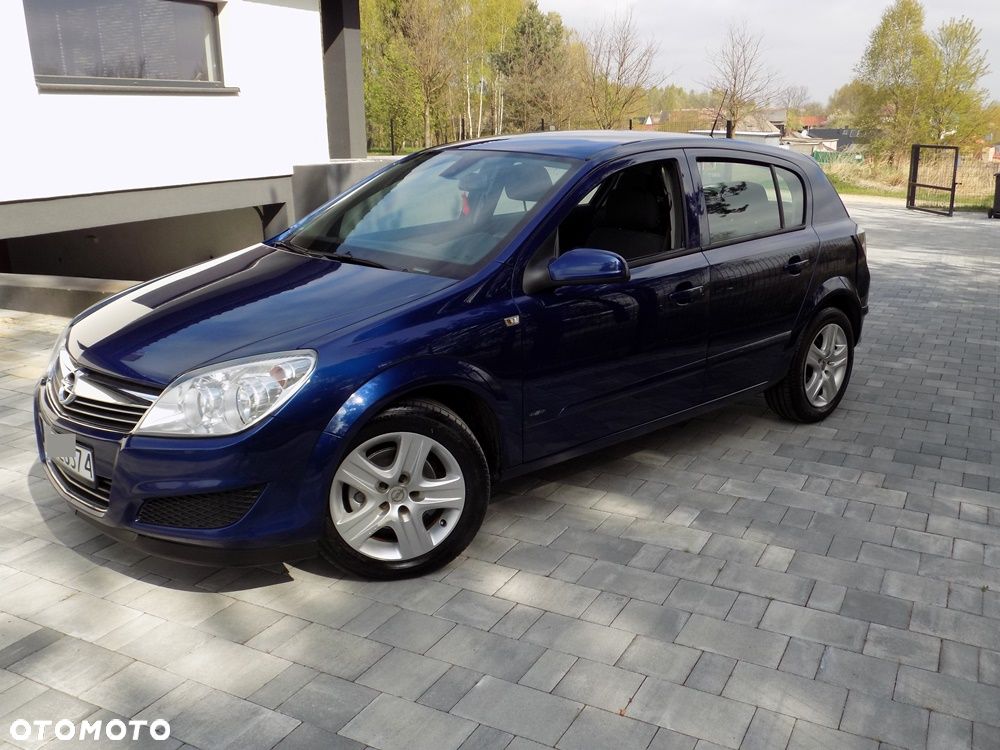 Opel Astra 1.6 Catch me - 4