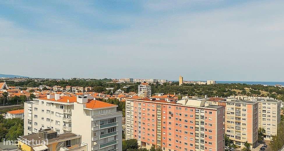 T1 mobilado com vista panorâmica e muita luz – Av. de Roma / Alvalade - Grande imagem: 2/8