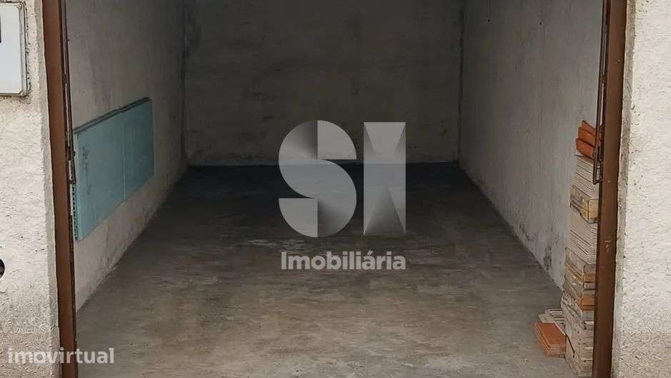 Garagem para Arrendamento - Norton de Matos - Grande imagem: 4/4