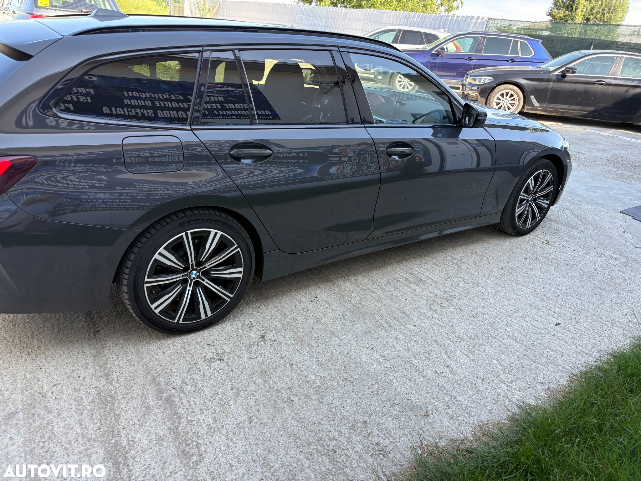 BMW Seria 3 318d Touring Aut. Sport Line - 10
