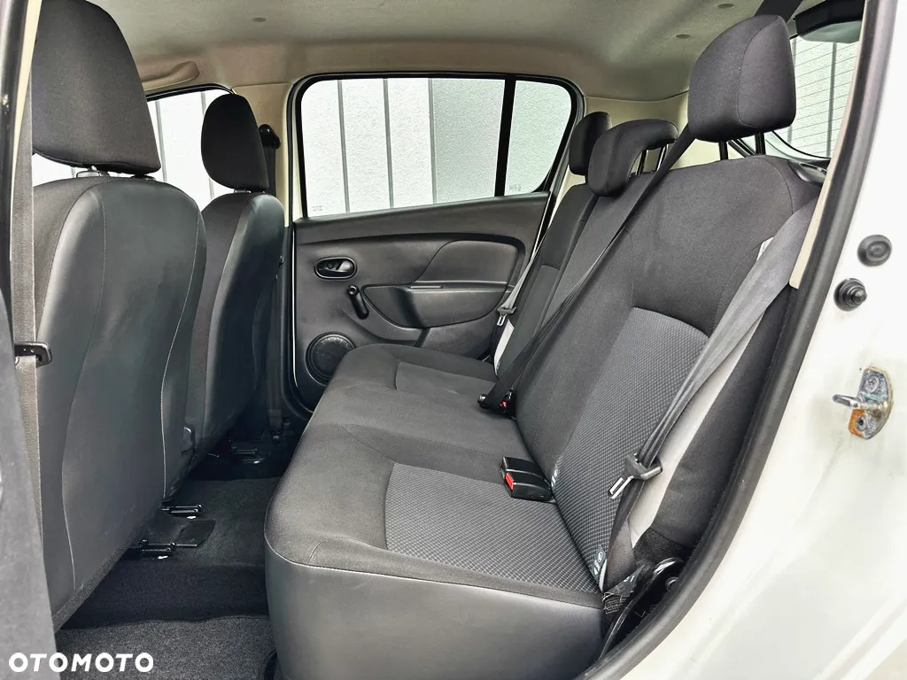 Dacia Sandero 1.2 16V 75 Ambiance - 9