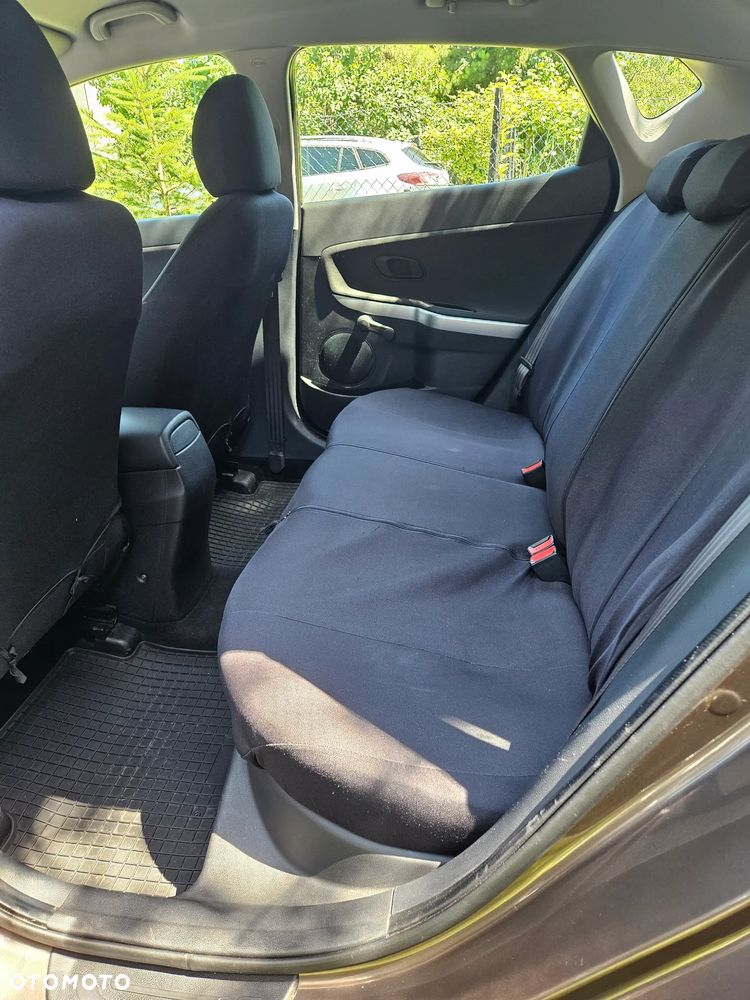 Kia Ceed - 17