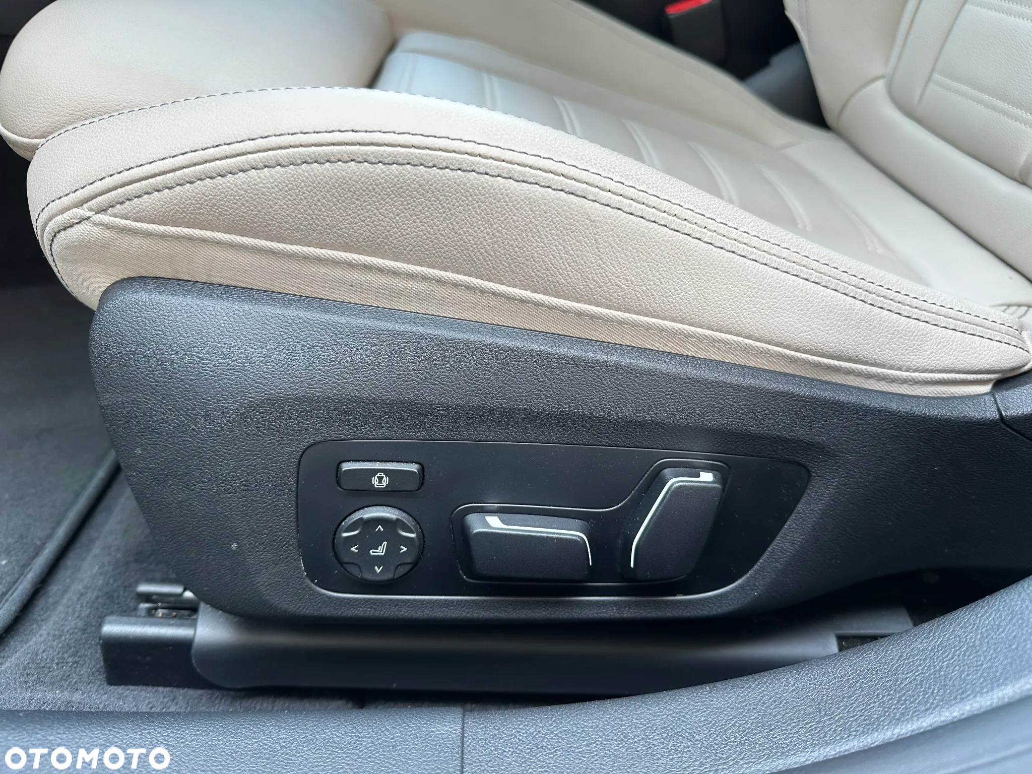 BMW i4 83.9kWh xDrive 40 M Sport - 10