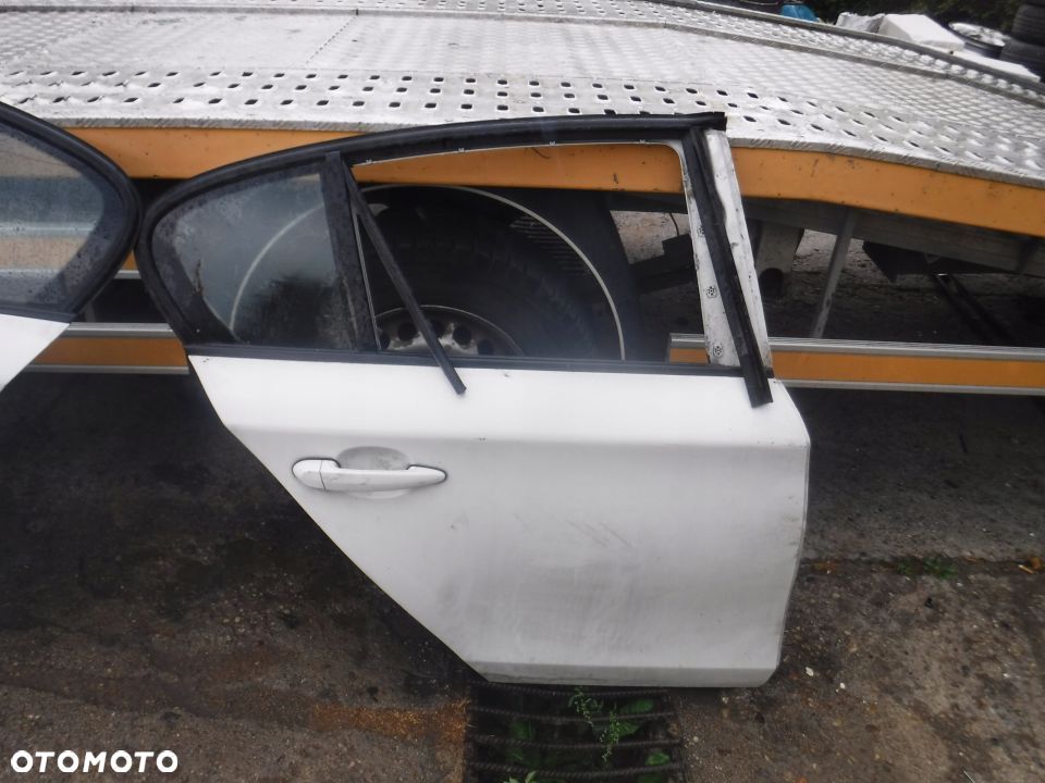 Bmw 1 E87 drzwi prawe tyl - 2