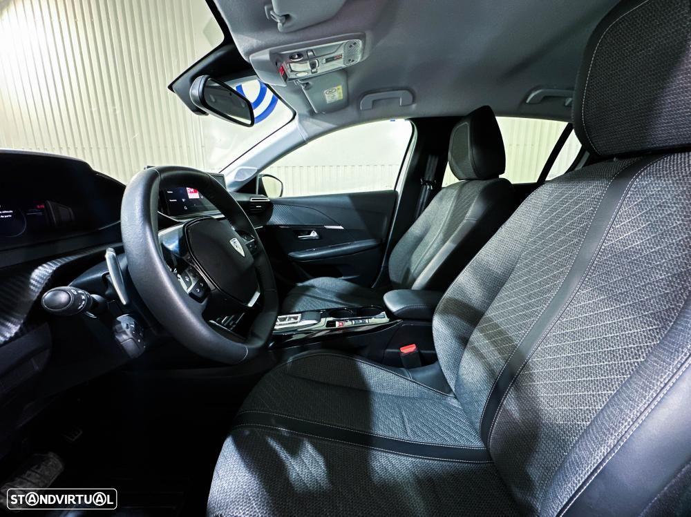 Peugeot 208 1.2 Hybrid Allure e-DCS6 - 9