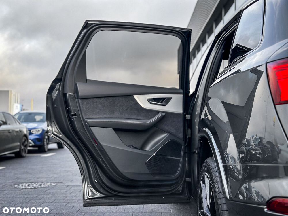 Audi Q7 - 36