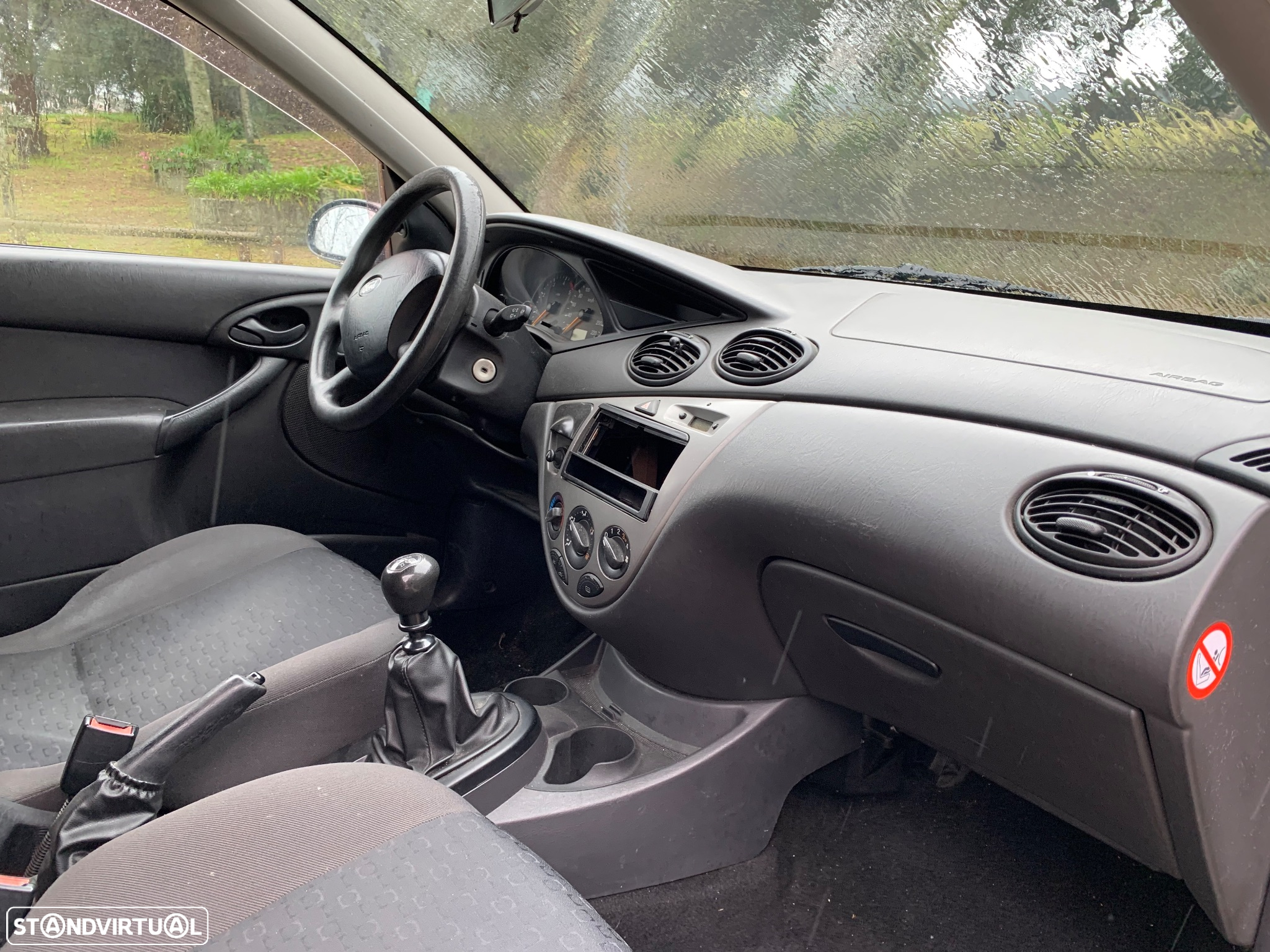 Ford Focus 1.8 TDdi Trend - 4