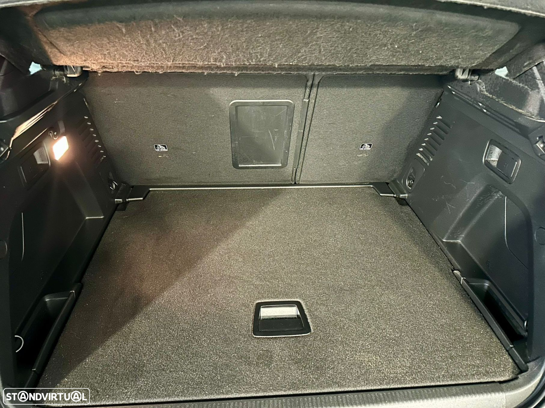 Peugeot 3008 1.5 BlueHDi Active Pack - 33
