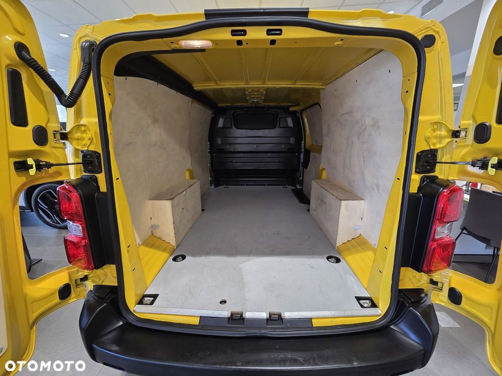 Opel Vivaro - 9