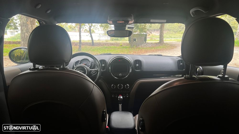 MINI Countryman Cooper SD ALL4 Auto - 13