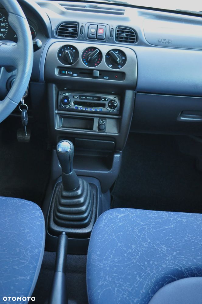 Nissan Micra 1.0 Comfort - 15