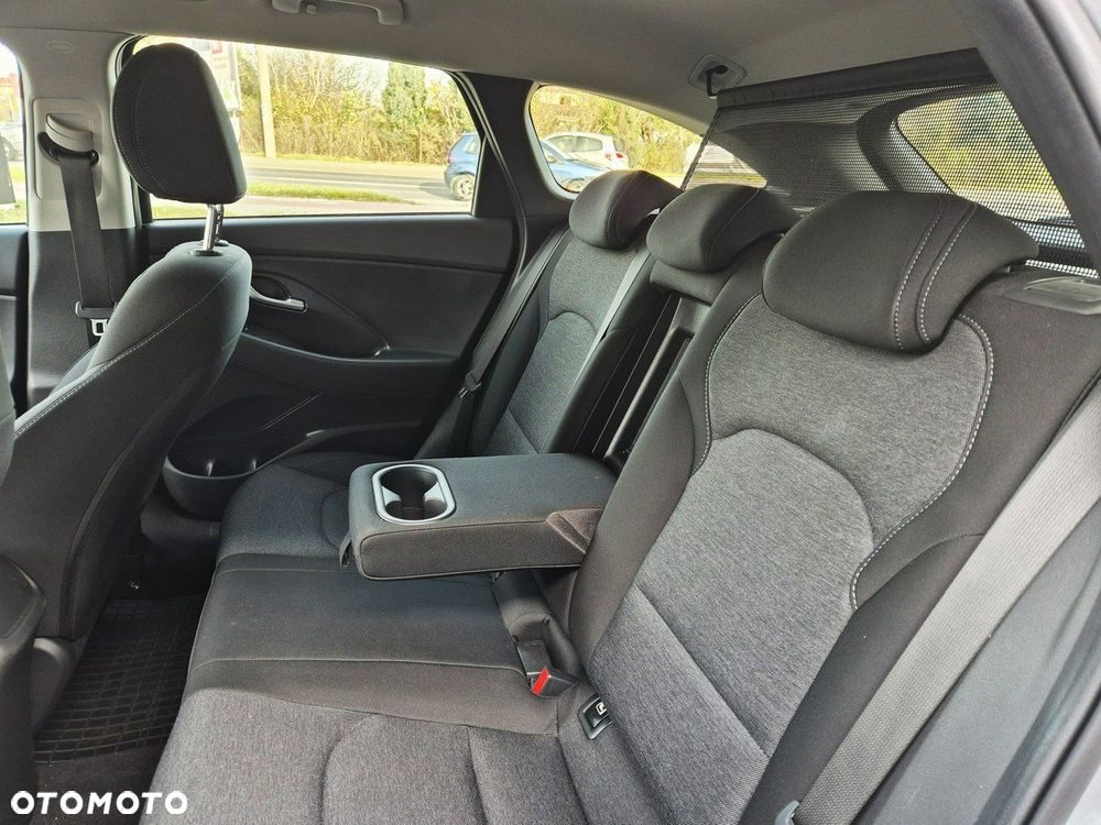 Hyundai i30 1.5 T-GDI 48V Smart DCT - 13