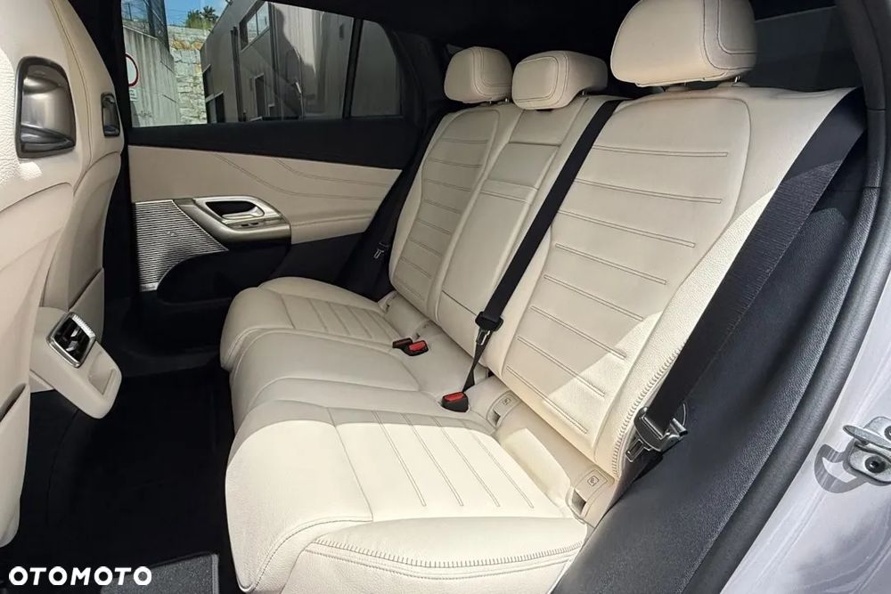Mercedes-Benz GLC 400 94kWh 4-Matic EQ - 22