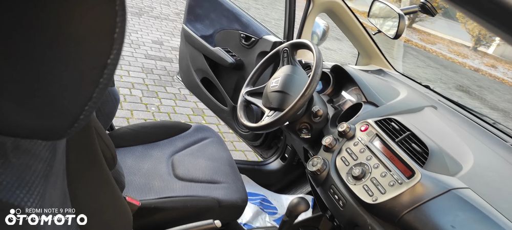 Honda Jazz 1.4 i-VTEC CVT Trend - 29