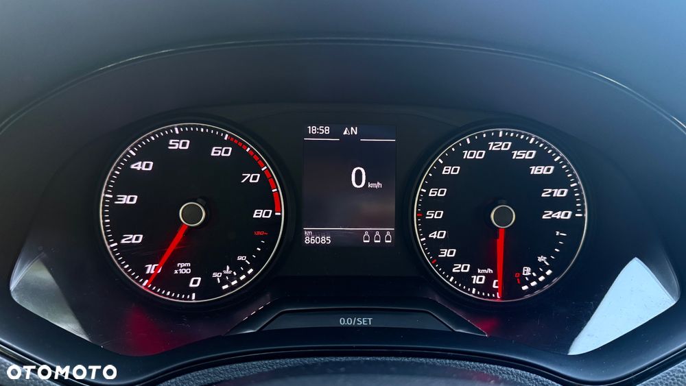 Seat Arona 1.0 TSI Xcellence S&S - 8