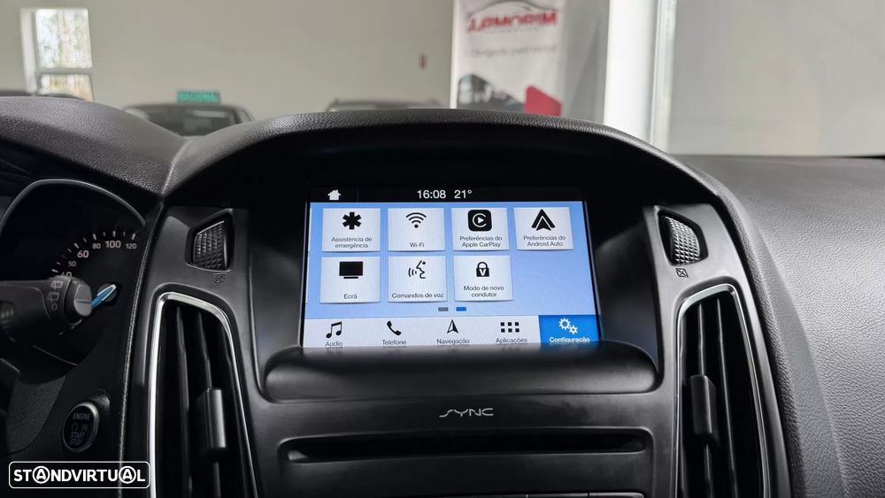 Ford Focus SW 1.0 EcoBoost Titanium - 27