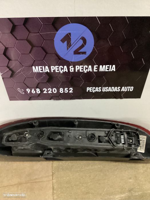Farolim traseiro direito Opel Corsa ( 5 portas ) do ano 2004 - 2