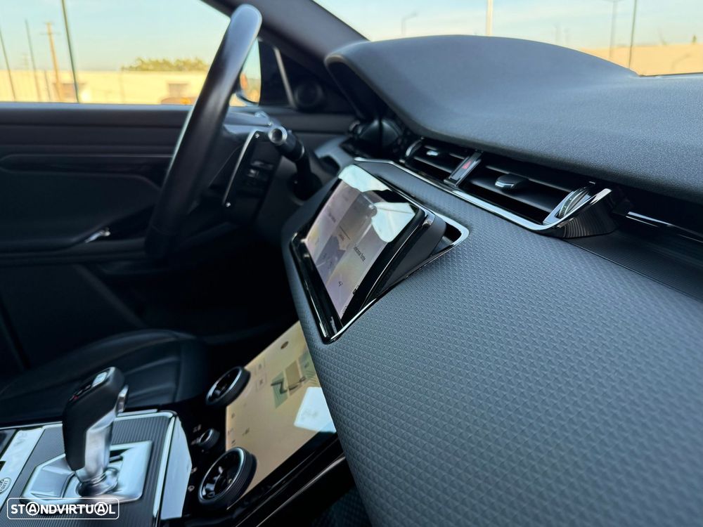 Land Rover Range Rover Evoque - 28